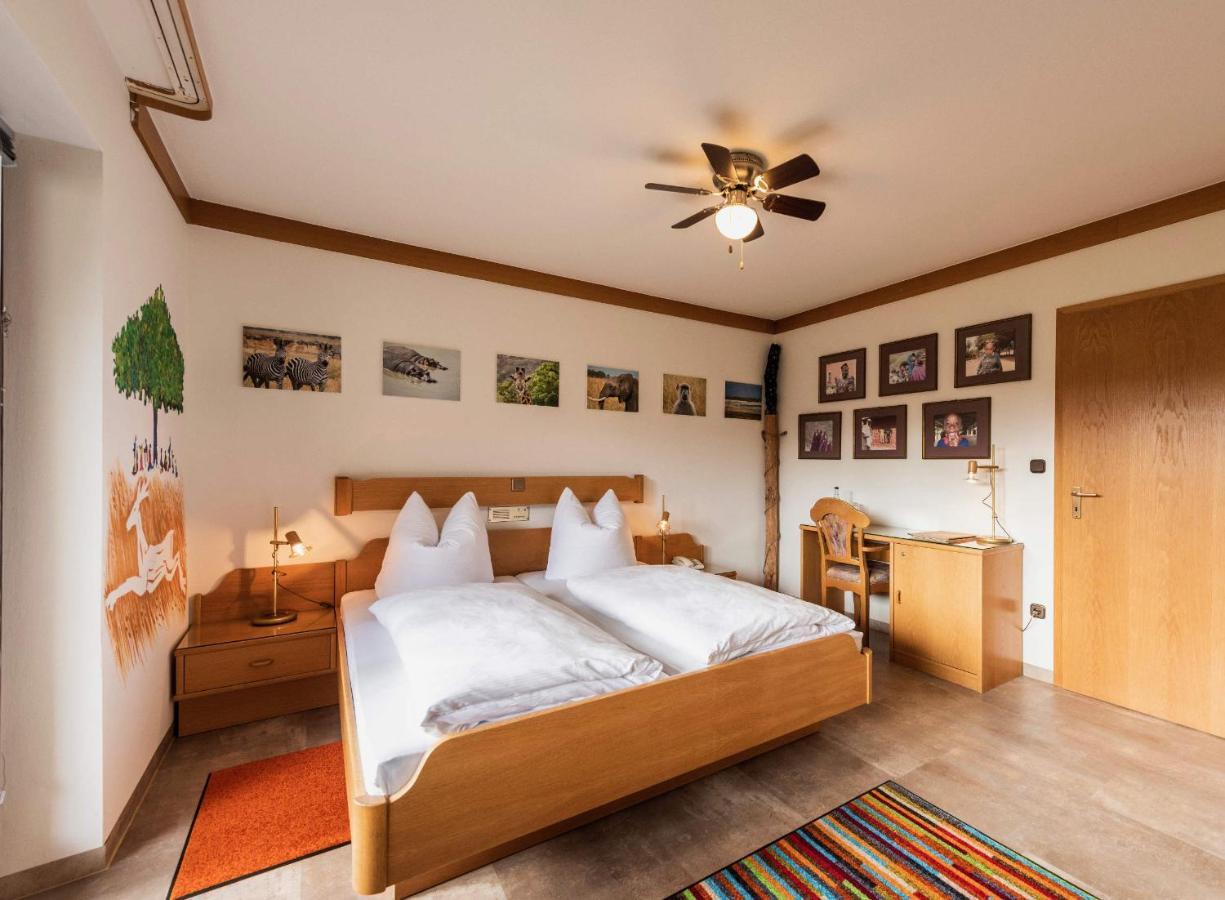 Hotel Lindenhof Hubmersberg Pommelsbrunn Extérieur photo